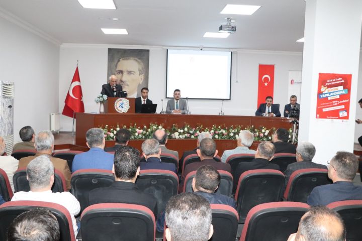 7440 SAYILI YAPILANDIRMA KANUNU HAKKINDA BİLGİLENDİRME TOPLANTISI DÜZENLENDİ